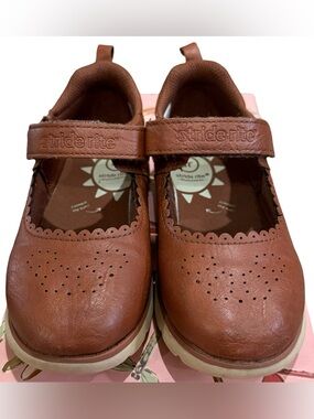 Stride Rite Girls' Brown Mary Jane Comfort Shoes 11M
